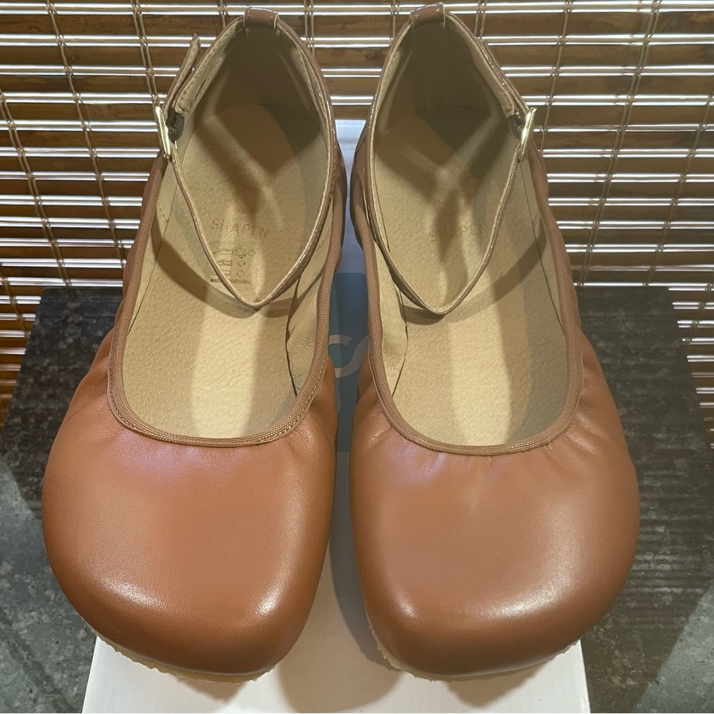 Shapen Tulip 3.0 - Regular width - Size US 8 / EU 39 Cognac